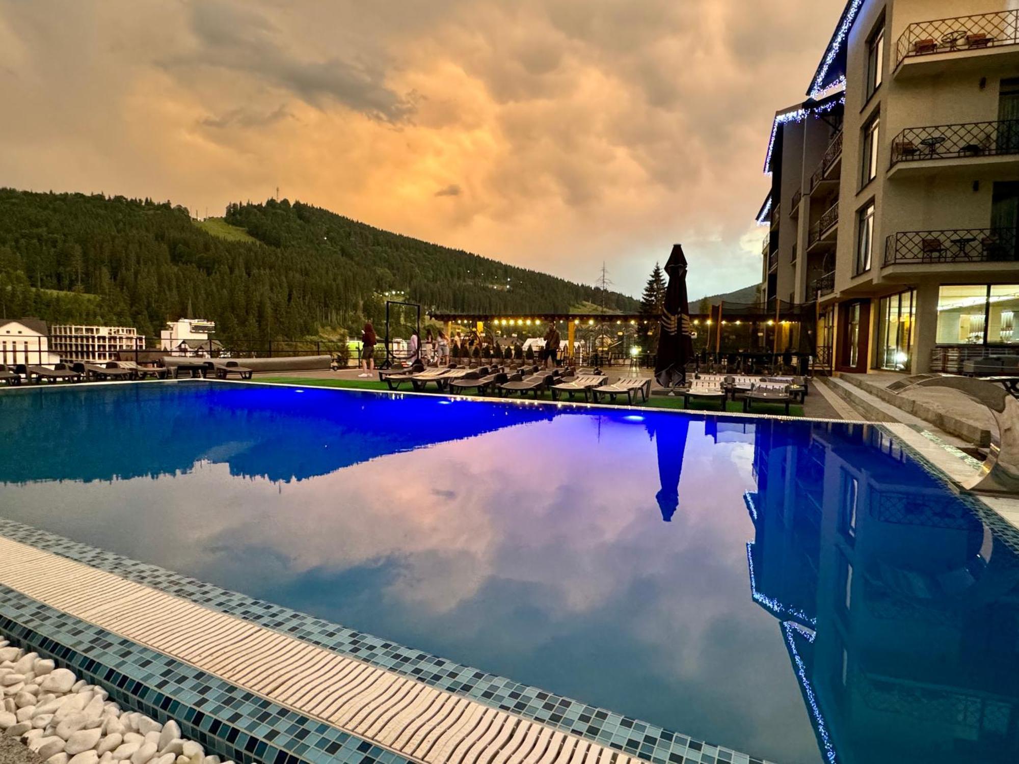 Gold Palace Wellness & Spa 布克维 外观 照片
