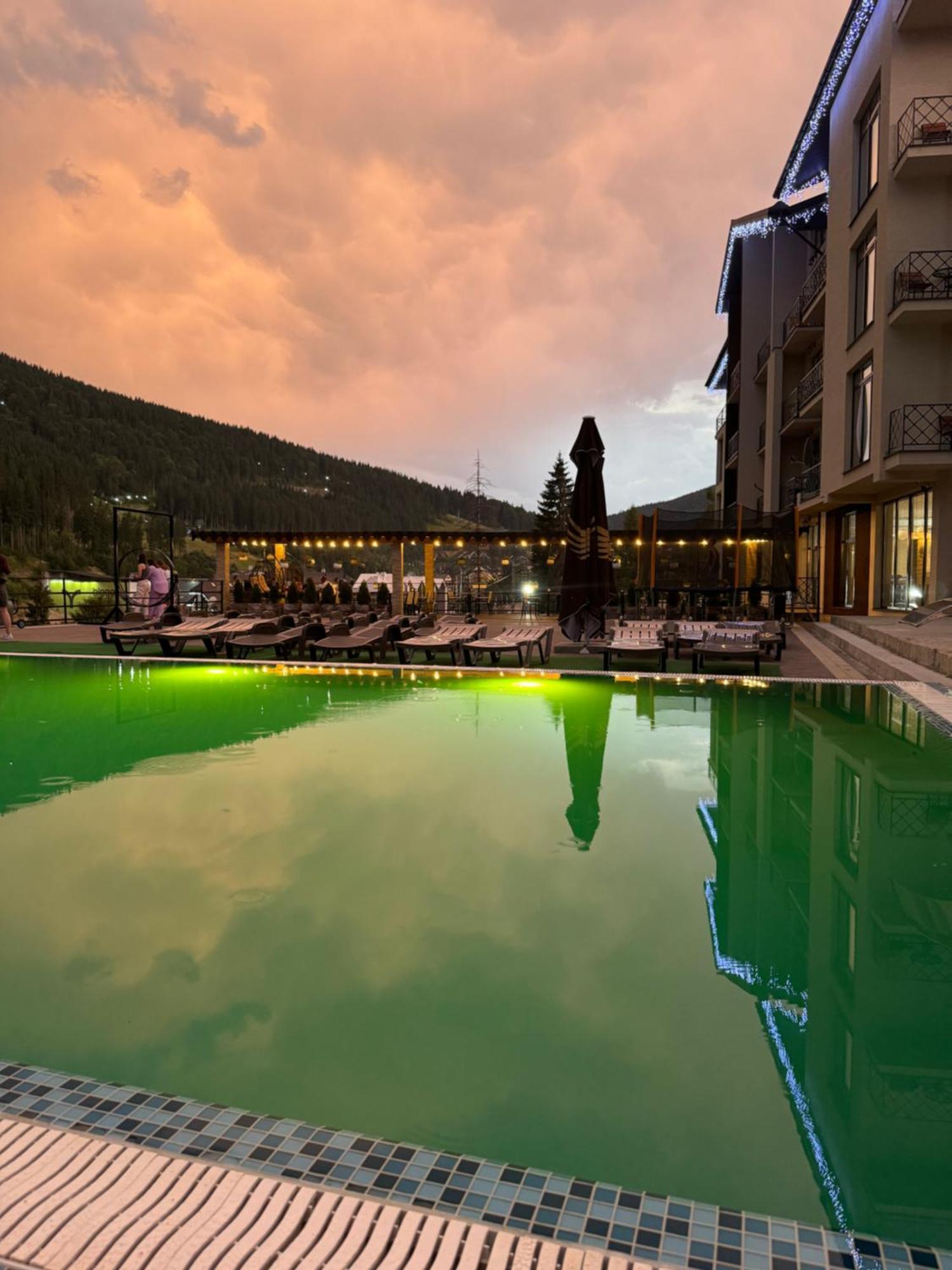 Gold Palace Wellness & Spa 布克维 外观 照片
