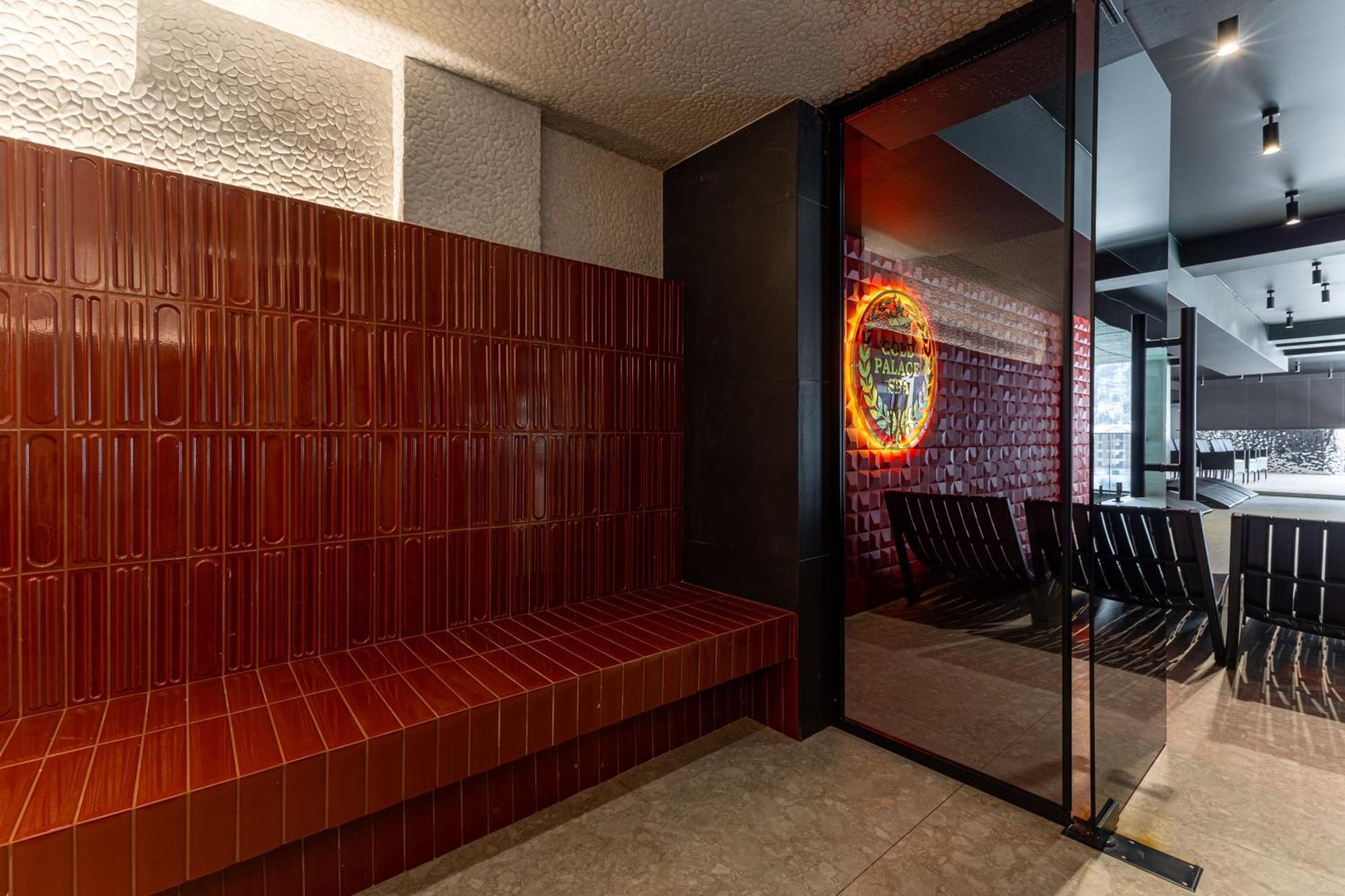 Gold Palace Wellness & Spa 布克维 外观 照片